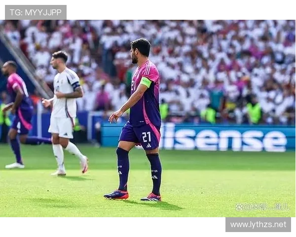 穆西亚拉 vs 京多安：中场角色定位与进攻创造力的差异分析