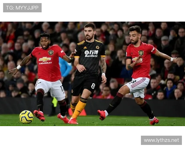 内维斯对曼城中场体系的控场与远射表现分析