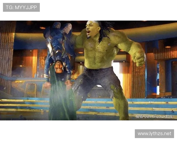 班恩无球跑动拉开空间，提升灰熊外线火力